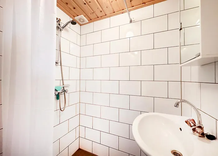 De Schutkooi - Tiny *